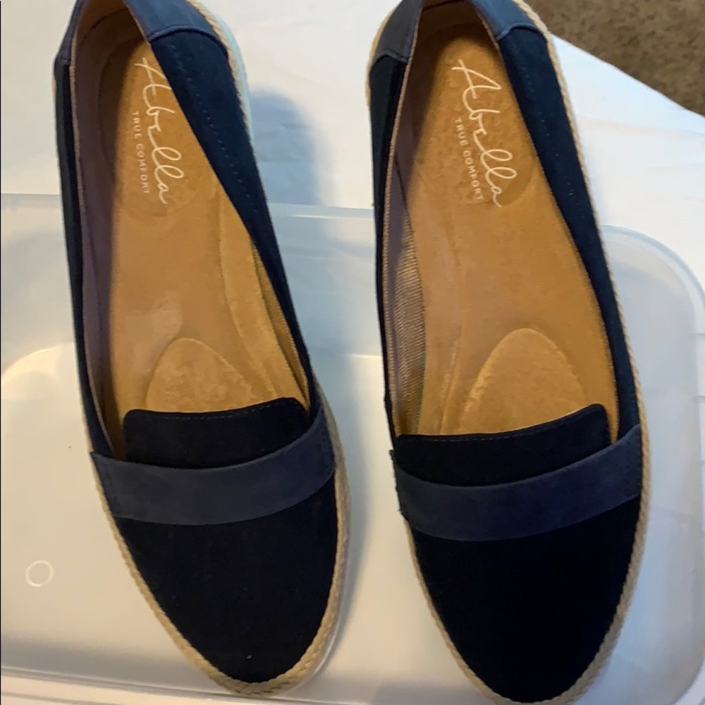 ABELLA LEXIE ESPADRILLE SLIP-ON